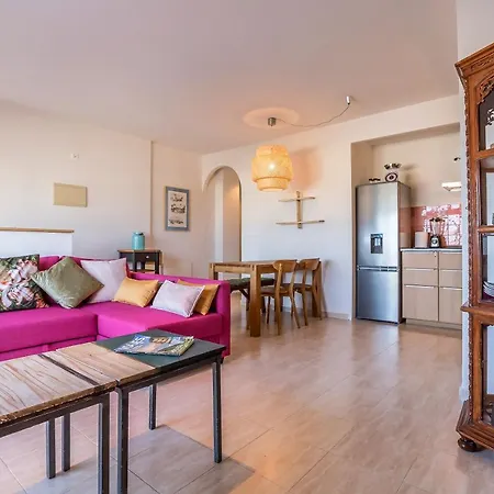 Weekend 107 * Tarifa