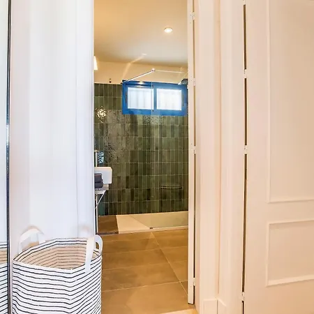 Apartment Weekend 107 *